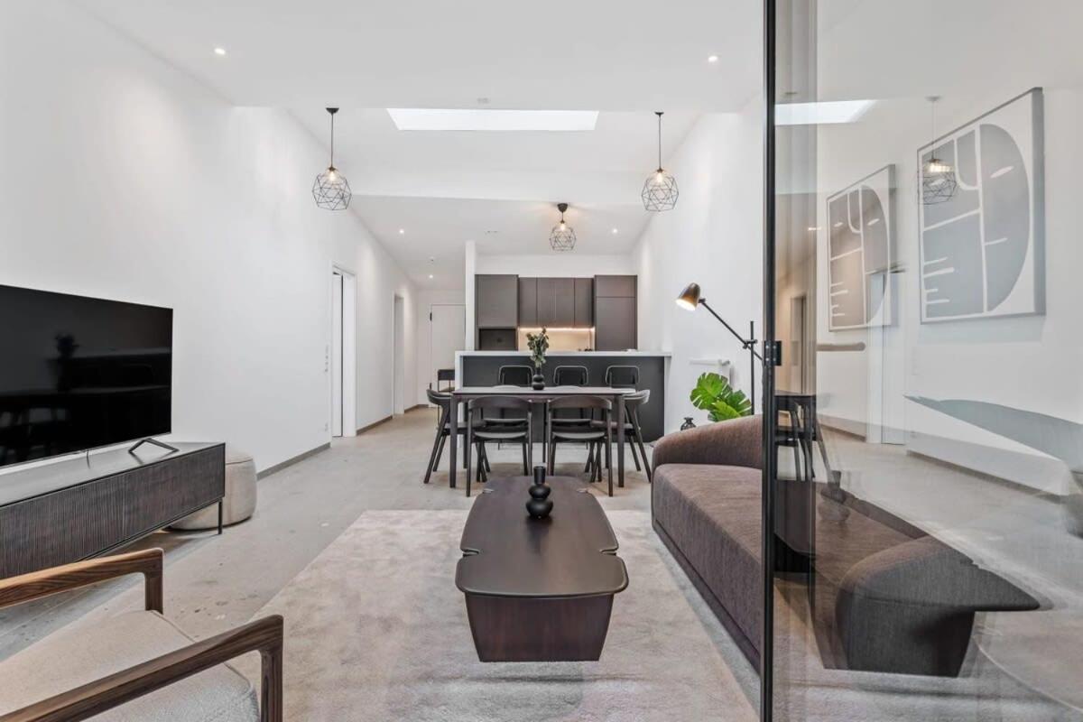 Luxurious 2Br Apt With Balcony In Luxembourg Appartement Buitenkant foto