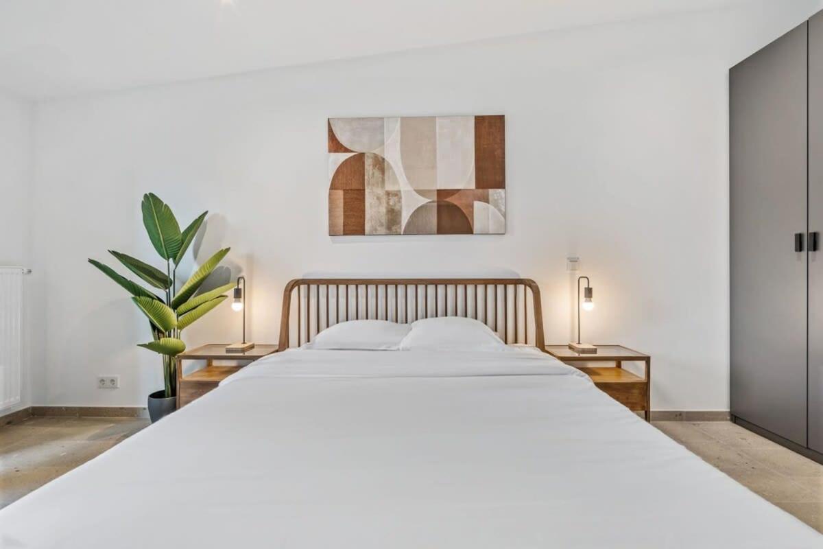 Luxurious 2Br Apt With Balcony In Luxembourg Appartement Buitenkant foto