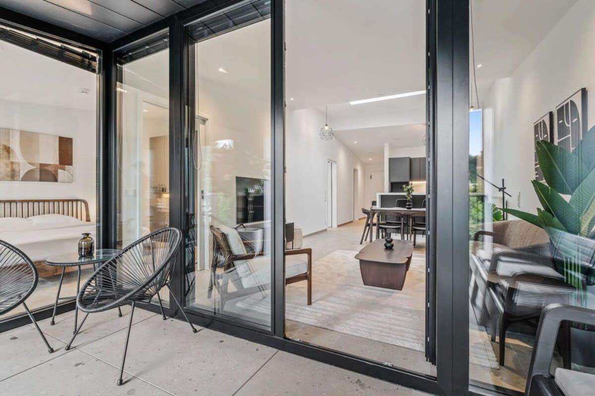 Luxurious 2Br Apt With Balcony In Luxembourg Appartement Buitenkant foto